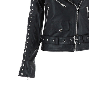 Venta al por mayor de chaqueta de motorista de cuero con tachuelas y cremallera para mujer, chaquetas de moda con tachuelas de PU de piel sintética para la venta - Product Image 4