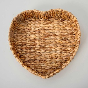 Bandejas de almacenamiento de jacinto de agua natural en forma de corazón, bandeja de mimbre hecha a mano por el mejor productor vietnamita - Product Image 3