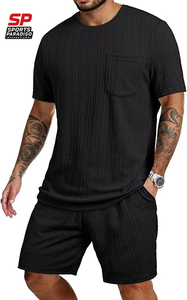 Conjunto de camiseta y pantalones cortos con textura de cuello redondo informal de 2 piezas para hombre, conjuntos de verano con bolsillos con cierre de cintura elástica, chándal - Product Image 5
