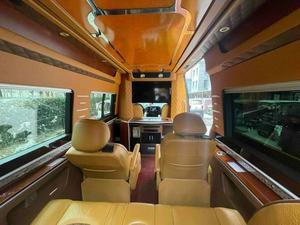 Fourgonnette de passagers Sprinter d'occasion 2023-2024, toit haut, bon état, moteur diesel/essence, conduite à gauche, cuir, transmission automatique, Euro V - Product Image 2