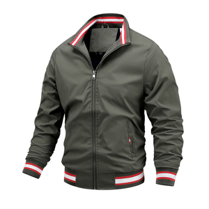 Personalizado de fábrica al por mayor de los hombres casual al aire libre con capucha abrigo impreso poliéster Parka chaqueta con tela de lona cortavientos de moda - Product Image 6