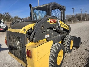 Cargador Frontal NEW HHOLLLAND L218 2011, 45 Toneladas, Bomba MOOG, Motor, Caja de Cambios - Product Image 5