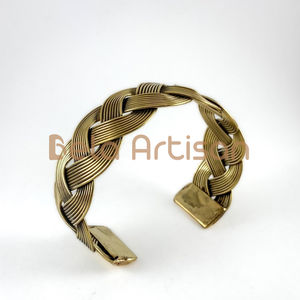 Brazalete de Latón Pulido Hecho a Mano, Hermosa Joyería Tribal Fusion Kangan con Escultura Moderna de Resina Ósea, Joyería de Moda - Product Image 2