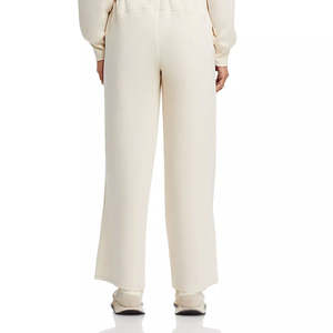 ชุดแทรคสูทสไตล์แบ็กกี้สำหรับผู้หญิง ผลิตจากโรงงานโดยตรง รับสั่งตัดตามขนาด ชุดลำลองทรงขาบาน ราคาสมเหตุสมผล - Product Image 5