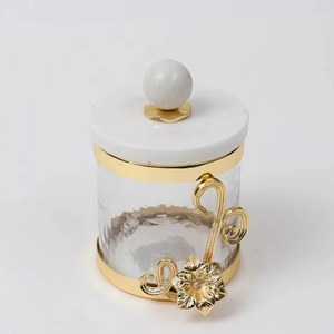 Recipiente de metal y vidrio de alta durabilidad con patrón de hojas Recipiente de regalo elegante para condimentos El MEJOR PRECIO DE LA India - Product Image 1