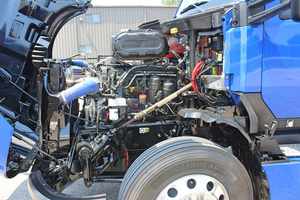 ACHETEZ MAINTENANT - Tarif Économique - Camion Semi-Remorque T680 d'Occasion 2023 avec Cabine Lit Rehaussée, 455 CV, 12 Vitesses - LIVRAISON MONDIALE PORT À PORT - Product Image 6