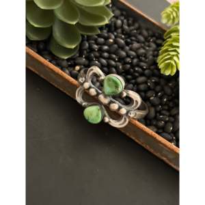 Brazalete de Plata de Ley y Turquesa de la Montaña Sonora de Chimney Butte, Accesorio de Moda - Product Image 4