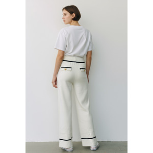 Pantalones Deportivos Modernos y Elegantes de Cintura Alta y Pierna Ancha con Rayas, Tejido Elástico Tipo Camiseta - Product Image 2