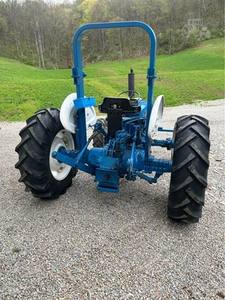 Tractor Agrícola New Holland 3930 4WD - Product Image 4