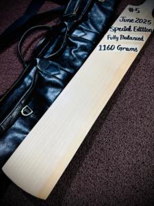 2025 SPECIAL PLAYER EDITION <b>CRICKET</b> <b>BAT</b> CUSTOM TOP QUALITY GRADE 1 ENGLISH WILLOW <b>CRICKET</b> <b>BAT</b> CUSTOM MADE HARD BALL <b>CRICKET</b> <b>BAT</b> - Product Image 2