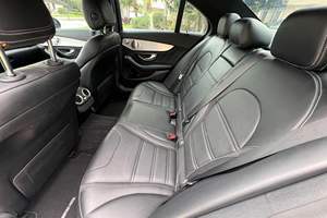 DESCUENTO EN VEHÍCULOS USADOS CON VOLANTE A LA IZQUIERDA EN BUEN ESTADO |   CONDUCCIÓN DERECHA |   2019 M E R C E D E S-AMG C63 S SEDÁN |   Motor V8 biturbo de 503 HP - Product Image 3