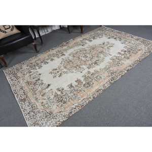 Grand tapis turc de 5,3 x 9 pieds, tapis persan vintage brun - Product Image 5