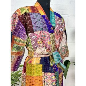 Kimono long réversible Kantha Pur pour femme, veste vert pastel, motif singe, en coton, paréo de plage - Product Image 4