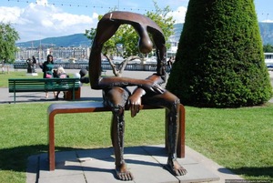 Famosa <span class=keywords><strong>Escultura</strong></span> Abstracta <span class=keywords><strong>de</strong></span> Albert Gyorgy, Figura Triste, para Decoración <span class=keywords><strong>de</strong></span> Jardín Exterior - Product Image 2