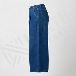 Pantalon en jean ample pour femme, style évasé, coupe ample avec taille élastique, streetwear tendance, tendances estivales, décontracté, confortable à porter - Product Image 3
