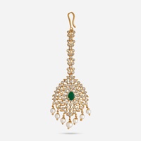 Bijou traditionnel indien élégant, Tikka en or poli avec zircon vert en forme de goutte d'eau, serti à griffes, référence 191102