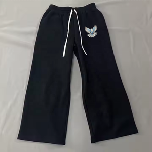 Pantalones de chándal con estilo | Pantalones de chándal modernos para gimnasio, ropa de calle de viaje y ropa de moda diaria - Product Image 4