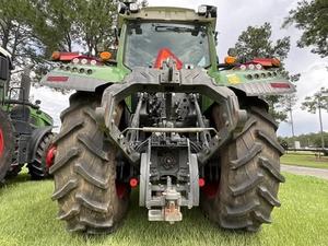 Tracteur à conducteur marchant Fendt 211 Vario automatique 4x4 d'occasion de qualité supérieure, longue durée de vie, clé incluse, pompe de qualité supérieure - Product Image 3