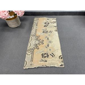 Vintage Small Rug, 1.4x3.2 ft Turkish Rug, <b>Brown</b> <b>Wool</b> Rug - Product Image 3
