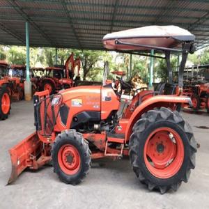 Mini tracteur Kubota L4018 4WD efficace de qualité supérieure avec boîte de vitesses durable et composants centraux prêts pour une livraison rapide - Product Image 4