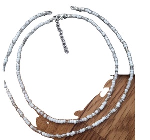 Collier tendance en alexandrite fait main (idées cadeaux) - Product Image 1