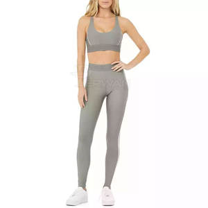 Meilleure vente d'ensemble de yoga de haute qualité pour femmes Design unique Motif solide Taille Plus Caractéristique Offre Spéciale - Product Image 1