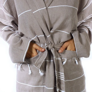 Peignoir turc unisexe décontracté de luxe en tissu Pestemal 100% coton à capuche, motif rayé, grande taille, élégant, séchage rapide, respirant - Product Image 6