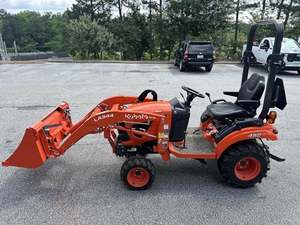 2023 pour KUBOTA BX2380 Mini tracteur 4WD tracteur à roues d'occasion bon marché avec pompe à moteur 70HP et boîte de vitesses Type d'entraînement 4x4 - Product Image 3