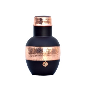 Nouvel arrivage de carafe en métal pur cuivre soie bleu pomme pour boire stockage personnalisable en différentes couleurs prix raisonnable - Product Image 2