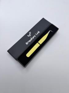 GETUP BROSONS IMPEX Nouvelle pince à épiler de précision en acier inoxydable à pointe lisse à 90 degrés avec revêtement en poudre jaune et nouvel emballage - Product Image 2