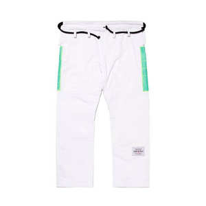 Mejor estilo Karate Gi para niños de alta calidad 100% algodón 460g cómodo personalizado Sialkot hecho Pakistán - Product Image 3