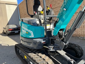 Excavadora Nueva de 7 Toneladas SWE25UF Yanmar con 3 Cucharones, Enganche Rápido Hidráulico, Motor, Bomba, Caja de Cambios y 3 Años de Garantía - Product Image 5