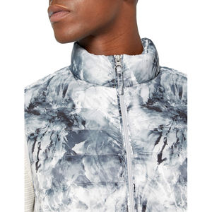 2025 nouveau Design mode hiver personnalisé bouffant hiver corps plus chaud col montant coton hommes gilet sans manches respirant bouffantes vestes - Product Image 3