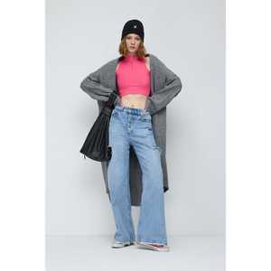 Blusa Corta Informal con Cierre Frontal, Logotipo y Manga Casquillo - Product Image 3