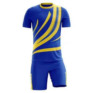 新款足球制服巴基斯坦制造时尚品质足球制服套装透气快干低价供应商制服套装