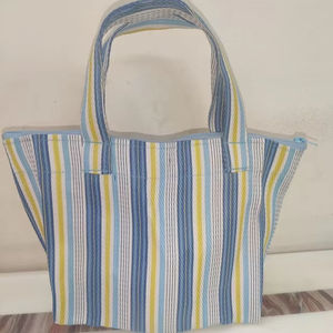 Étuis pochettes cosmétiques fantaisie Sacs en polypropylène en plastique recyclé stylisés à la mode pour le maquillage fabriqués à Mumbai en Inde-Exportateur - Product Image 1