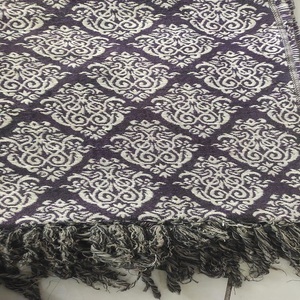 Manta de algodón y poliéster tejida a mano con diseño de lana personalizado para sofá ecológico, manta marroquí para dormitorio - Product Image 6