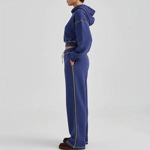Conjunto Deportivo Unisex de Invierno de Alta Calidad, Estilo Holgado, por Encima de la Rodilla, con Lavado Ácido, Personalizado con Pedrería, para Hombre y Mujer - Product Image 3