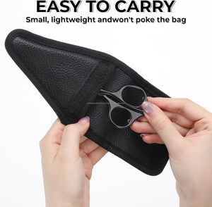 Tijeras para Barba con Hoja Dentada Negra, Venta al por Mayor, Marca Privada OEM, Tijeras para Recortar Barba y Vello Nasal, Punta Redonda con Estuche de Cuero PU - Product Image 6