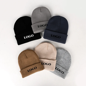Moda al por mayor logotipo bordado personalizado Color sólido fibra acrílica cálido gorro de invierno con logotipo personalizado gorro de punto gorros cálidos - Product Image 1