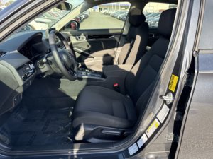 Honda Civic EX CVT d'occasion propre 2023 - Product Image 3