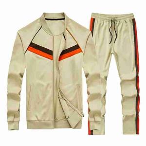 Traje deportivo de entrenamiento para hombre, chándal, Conjunto personalizado de dos piezas, chándal con capucha ajustado para correr para hombre, OEM - Product Image 3