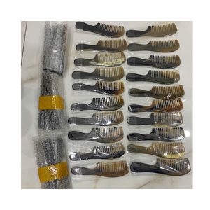 Peine de cuerno con dientes pulidos suaves, antiestático y suave, adecuado para tipos de cabello grueso, rizado o sensible - Product Image 6