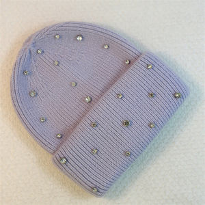 Bonnets d'hiver imprimés avec logo de qualité supérieure Variété tissée Respirant Motifs doux Cartoon Plaid Bonnets à bas prix - Product Image 5