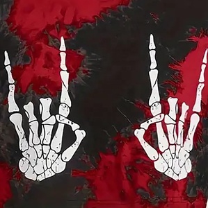 เสื้อยืดพิมพ์ลายแบบกำหนดเองสำหรับผู้หญิงลายพลัสไซส์พร้อมโลโก้ตกแต่งสำหรับวัยรุ่น - Product Image 5