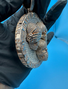 จี้หัวกะโหลก Iced Out ประดับเพชรโมอิสซาไนต์ ดีไซน์ Hip Hop เงินแท้ 925 สื่อความหมาย "ไม่เห็น ไม่ยิน ไม่พูด" สำหรับผู้ชาย - Product Image 3