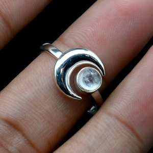 Handmade White Rainbow Moonstone Ring Solid 925 Sterling Silver Elegant Cabochon Gem Jewelry For Women <b>Gift</b> Option - Product Image 2