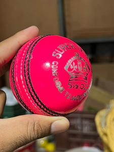 Alta calidad 156G Match Cricket Ball Color Rosa Mejor calidad Cricket Balls usado Cricket - Product Image 5