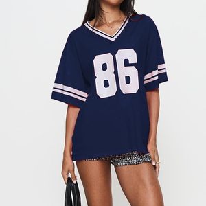 Maillot de basket-ball personnalisé Boxy T-Shirt surdimensionné unisexe graphique col en V rétro maille respirant décontracté sublimation impression Y2K Football - Product Image 2