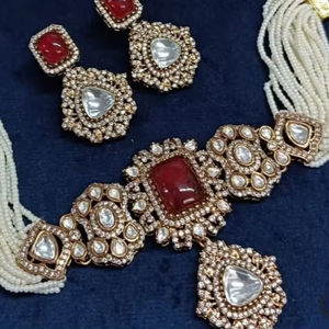 Elegante Juego de Gargantilla Polki Kundan Chapada en Oro Mate, Hermosa Joyería de Latón para Fiestas, Bodas, Aniversarios y Compromisos - Product Image 1